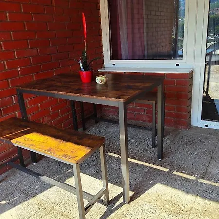 Spacious And Modern In Town Center Appartement Konjic