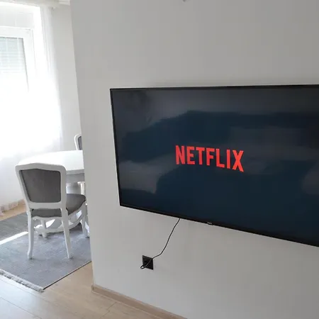 Spacious And Modern In Town Center Apartamento *