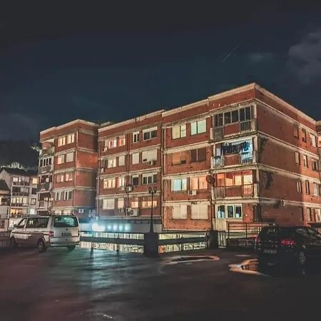 Spacious And Modern In Town Center Appartement Konjic